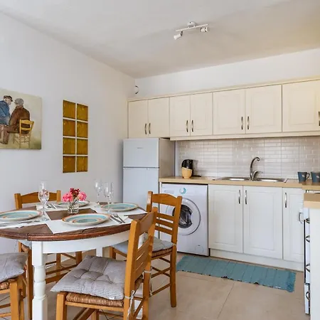 Afroditi Ftelia Gerani A 度假居 *