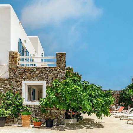 Afroditi Gerani A Holiday home *